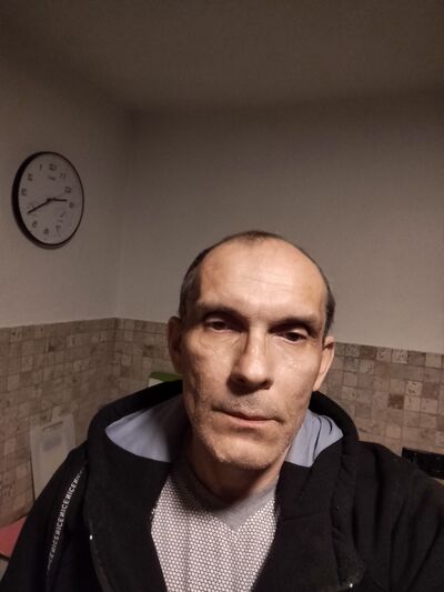  ,   Serge, 53 ,   