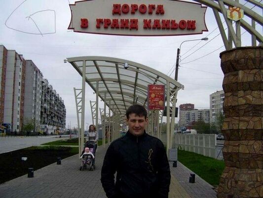  ,   Ramil, 42 ,   ,   , c 
