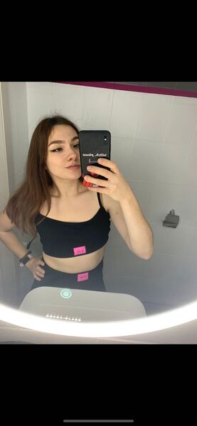  ,   Kate Rina, 27 ,  
