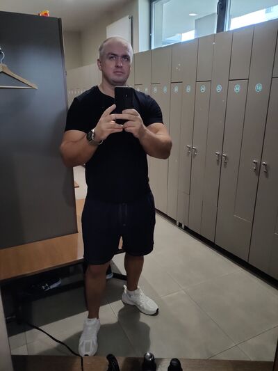  ,   Leonid, 42 ,   ,   , c 