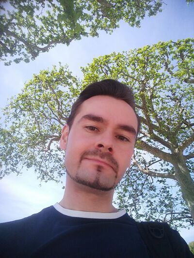  Athienou,   Serge, 32 ,   ,   