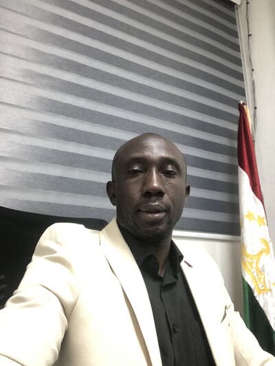  ,   Victor, 41 ,   c 