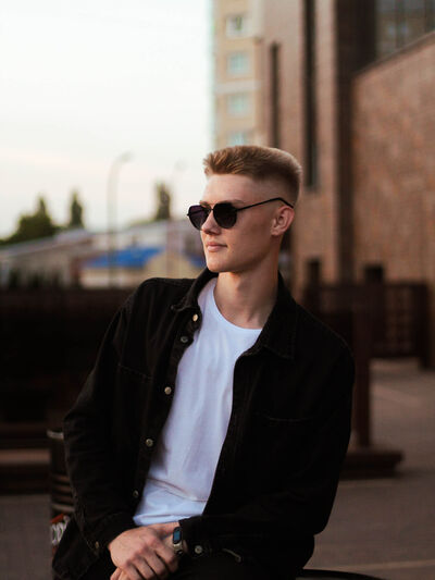  ,   Sasha, 21 ,   ,   , 