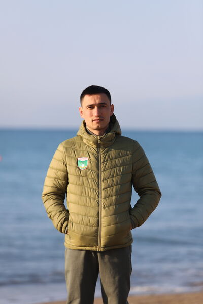  ,   Doston, 33 ,   ,   