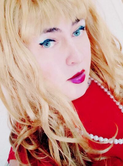  ,   Valentina, 25 ,   ,   