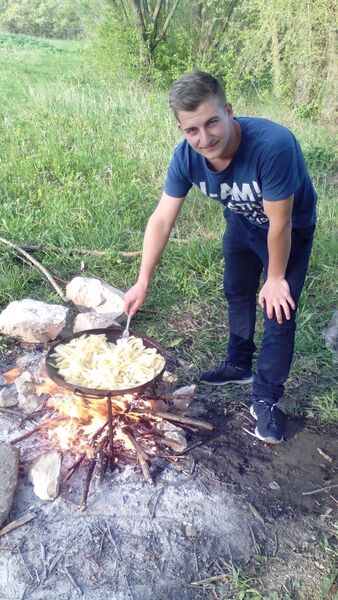  ,   Dany, 29 ,  