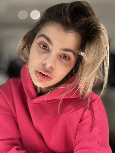  ,   Zhanna, 32 ,   c , 