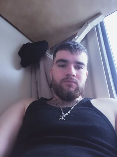  ,   Robert To, 24 ,   ,   