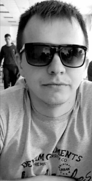  ,   Pavel, 37 ,   ,   