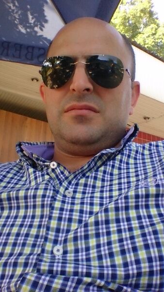  ,   Azik, 45 ,   
