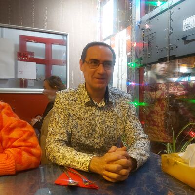  ,   Denis, 38 ,   ,   