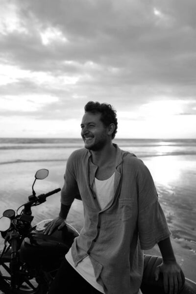  ,   John, 35 ,   ,   