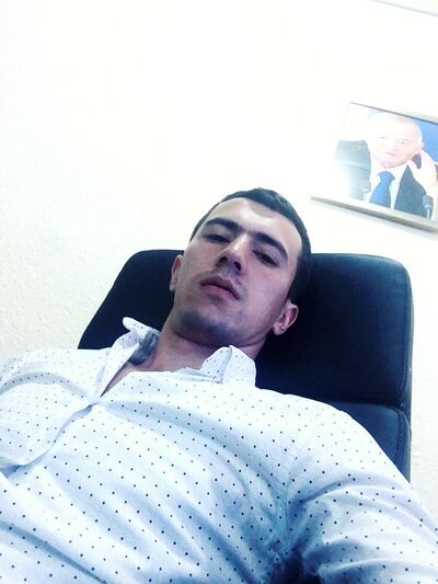 ,   Umid, 32 ,   