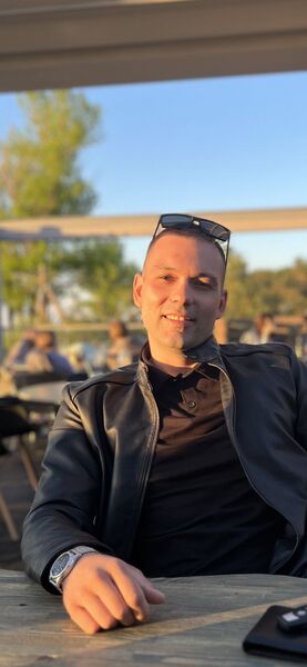  -,   Daniel, 35 ,   ,   