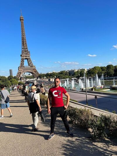  ,   Vadim, 37 ,   ,   
