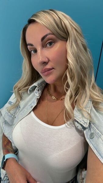  Ulsan,   Olesya, 37 ,   ,   