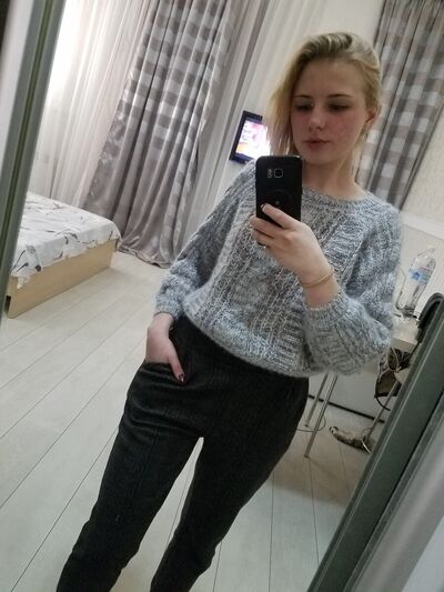  ,   NANA, 22 ,   ,   , c 