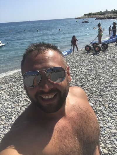  Antwerp,   , 40 ,   ,   