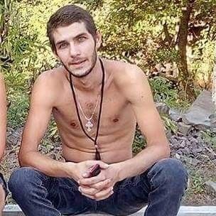  ,   Gio, 32 ,   ,   , c 