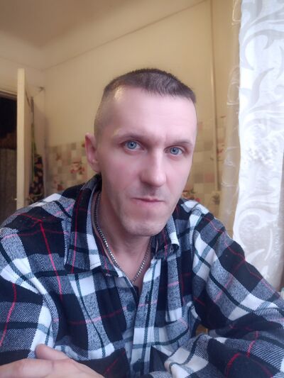  ,   Oleg, 45 ,   c 