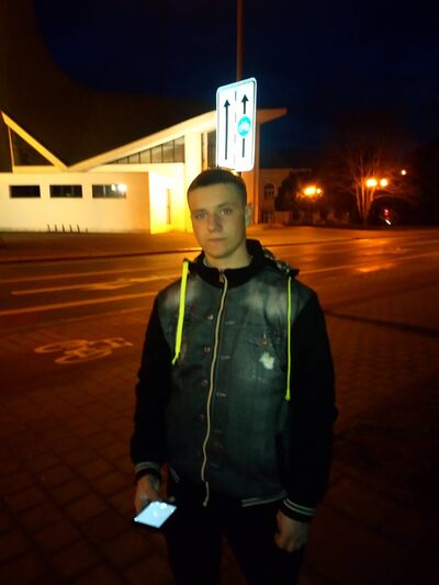  Praha,   , 25 ,   ,   , c 