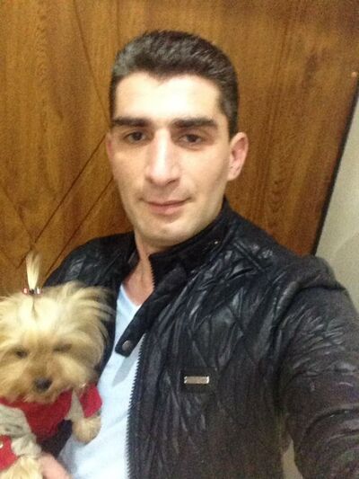  ,   Eduard, 41 ,   