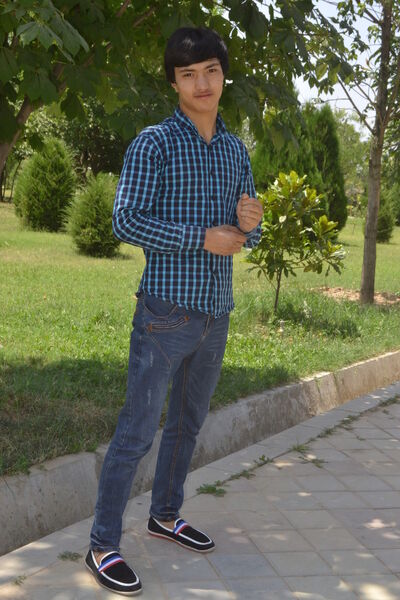  ,   Alisher, 33 ,   ,   , c 