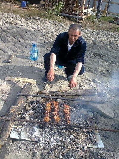  ,   Sargis, 47 ,   ,   
