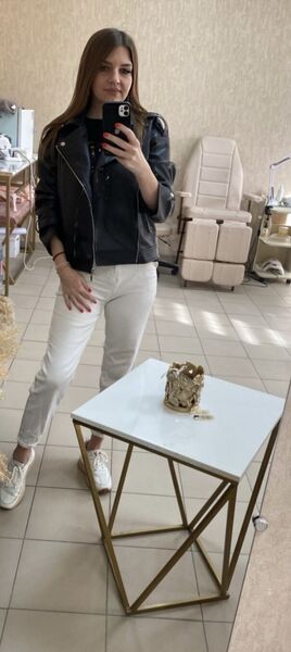  --,   , 37 ,     , c 