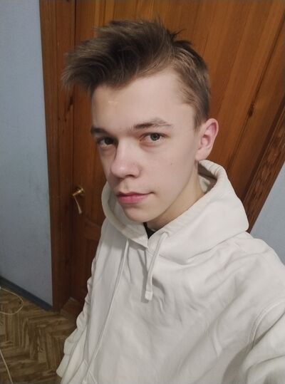  ,   Oleg, 21 ,   ,   , c , 