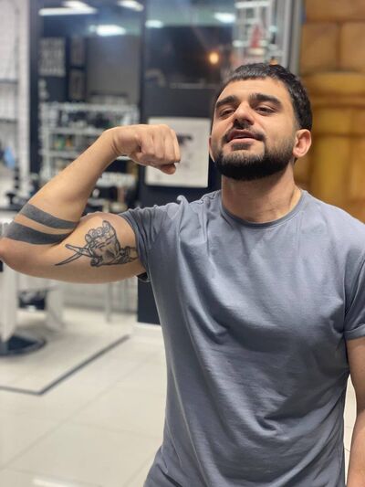  -,   Togrul, 28 ,   ,   