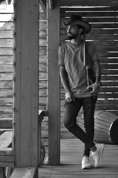  ,   Fermin, 25 ,   ,   
