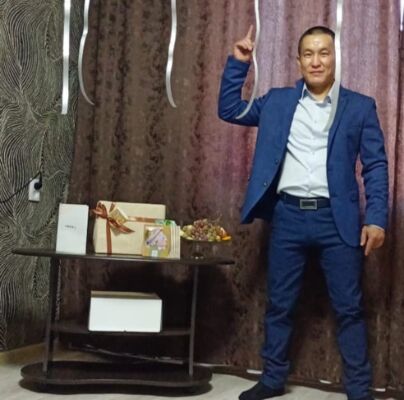  ,   Almas, 38 ,   ,   