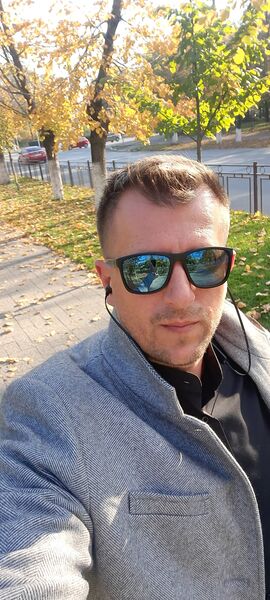  ,   Zhenya, 39 ,   ,   , c , 