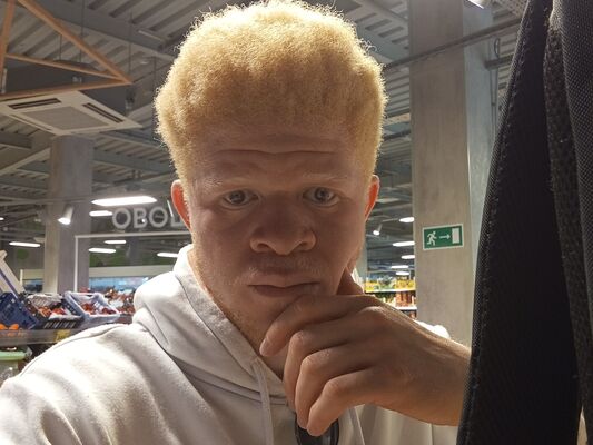  ,   Steve, 30 ,   ,   , c , 