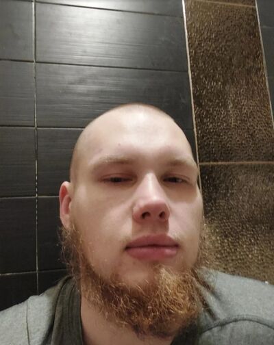  ,   Erik, 27 ,   