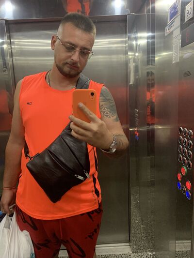  ,   Anton, 30 ,   ,   