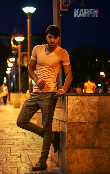  ,   Alex, 34 ,   