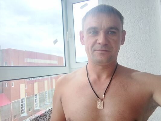 ,   Maks, 37 ,   ,   