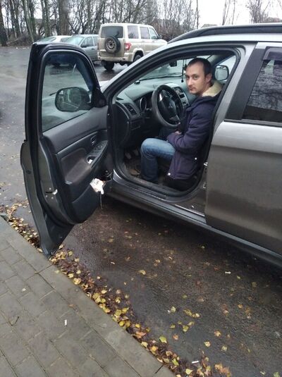  ,   Vlad, 36 ,   ,   