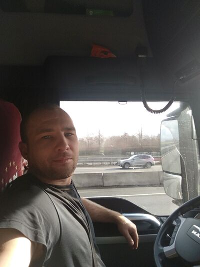  ,   Alex, 40 ,   ,   , c 