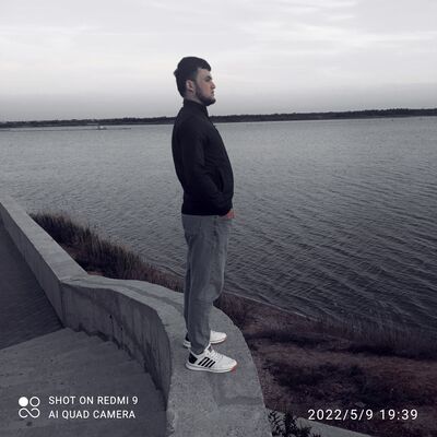  ,   Aziz, 25 ,   ,   