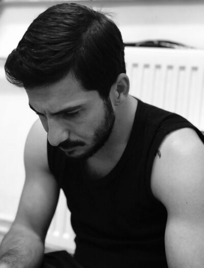  ,   Enis, 33 ,   ,   