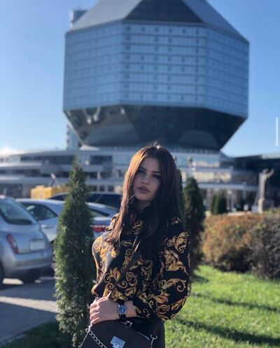  ,   Angelina, 25 ,   ,   