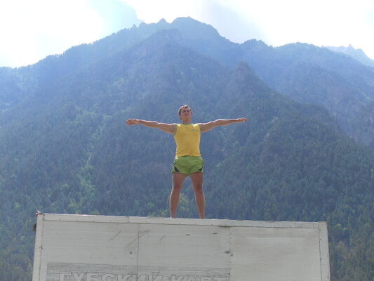  ,   Slavik, 35 ,   ,   , c , 