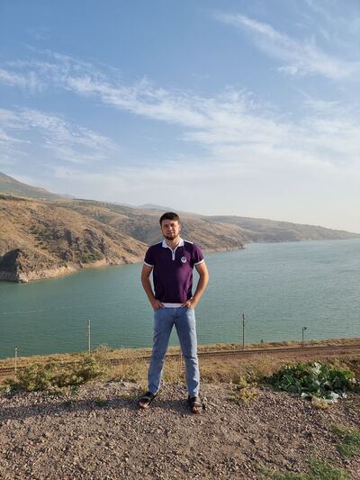  ,   Amir____, 24 ,   ,   
