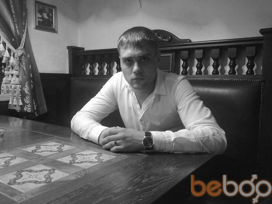  ,   Skay, 39 ,   