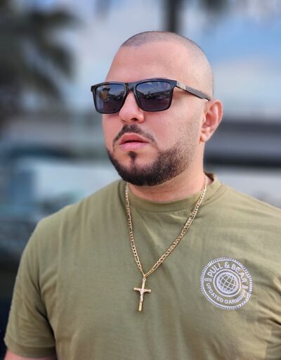  Al Ghardaqah,   Andrew, 37 ,   ,   