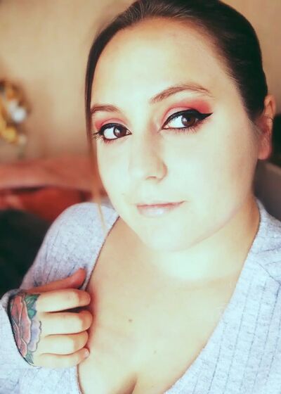  ,   Alexandra, 27 ,   