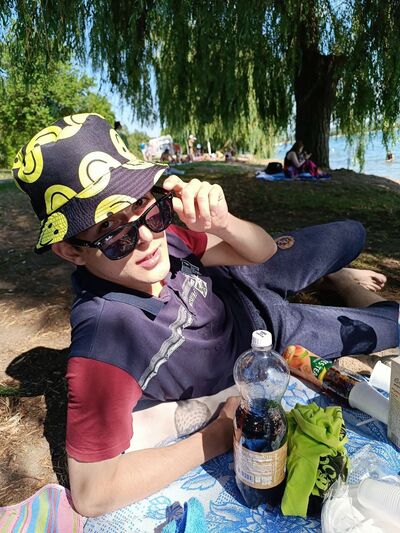  ,   Magomed, 22 ,   ,   